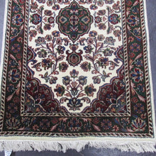Load image into Gallery viewer, 2&#39;8 x 12 Indo Kashan#74917