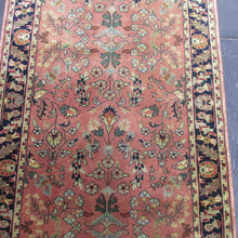 Load image into Gallery viewer, 2&#39;9 x 9&#39;8 Indo Sarouk #74918