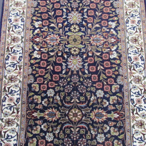 2'8 x 9'6 Indo Sarouk #75077