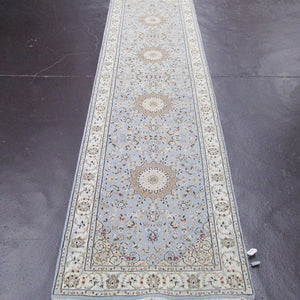 2'9 x 10'4 Indo Nain Light blue/Ivory #75528