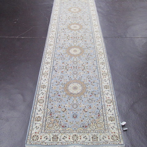 2'9 x 10'4 Indo Nain Light blue/Ivory #75528