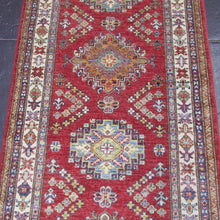 Load image into Gallery viewer, 2&#39;9 x 10 Pakistani Kazak #75544
