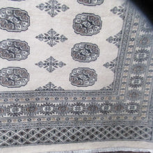 Load image into Gallery viewer, 8'3 x 9'11 Pakistani Bokara #75691