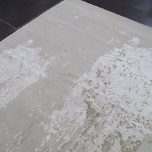 Load image into Gallery viewer, 9'1 x 12'1 Indo Modern #75705