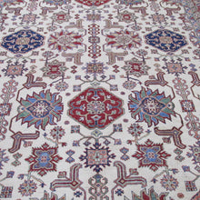 Load image into Gallery viewer, 9'10 x 13'2 Pakistani Kazak #75712