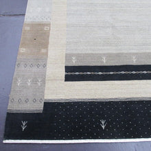 Load image into Gallery viewer, 8'9 x 11'9 Indo Gabbeh #75719