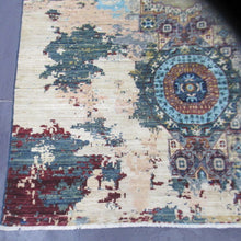 Load image into Gallery viewer, 5'1 x 7'4 Pakistani Mamluk #75751