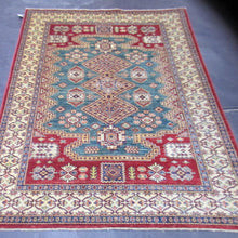 Load image into Gallery viewer, 4'10 x 6'10 Pakistani Kazak #75753
