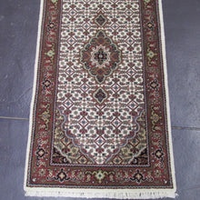 Load image into Gallery viewer, 2 x 6 Indo Mahi Tabriz #75773