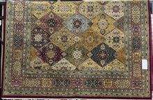 Load image into Gallery viewer, 9x12 Traditional Rug #75060 – Heritage Style | Roys Rugs