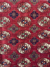Load image into Gallery viewer, 10x14 Traditional Rug | Classic &amp; Elegant | Roy’s Rugs