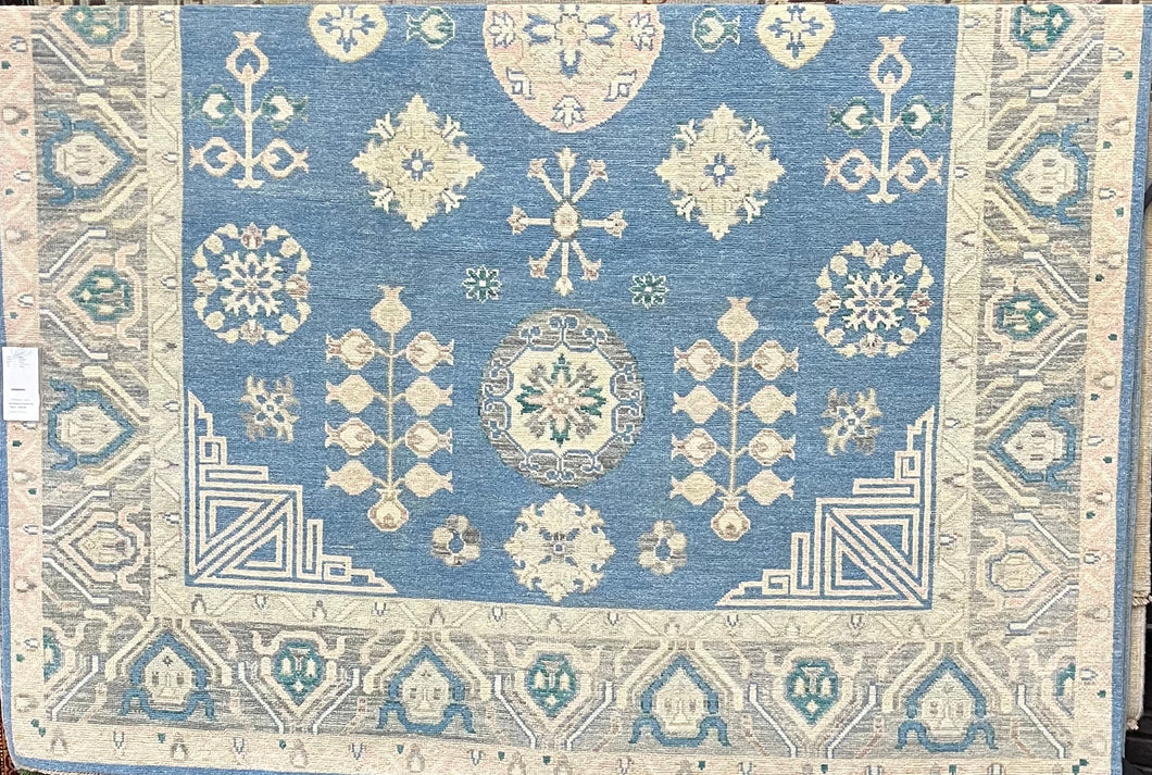 9x12 Traditional Rug | Classic Beauty by Roy's Rugs