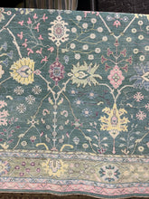 Load image into Gallery viewer, 9x12 Traditional Rug | Timeless Elegance by Roy&#39;s Rugs