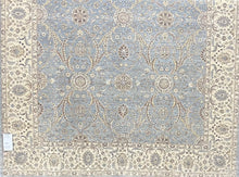 Load image into Gallery viewer, 9 x 12 Traditional Rug | Classic Elegance by Roy’s Rugs