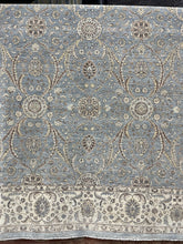 Load image into Gallery viewer, 9 x 12 Traditional Rug | Classic Elegance by Roy’s Rugs