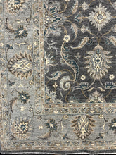 Load image into Gallery viewer, 9x12 Traditional Rug | Handcrafted Elegance by Roy&#39;s Rugs