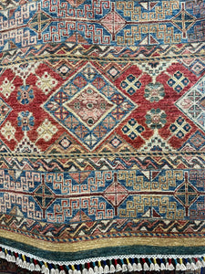 8x10 Traditional Rugs | Shop Timeless Styles at Roy's Rugs