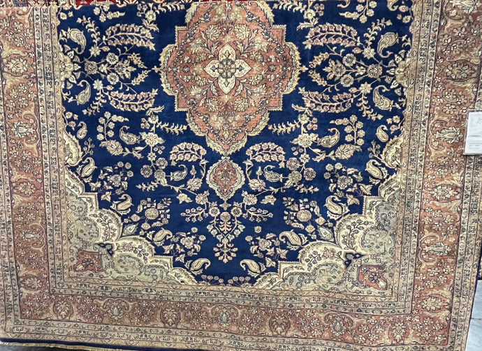 8x10 Traditional Rugs at Classic & Elegant Styles | Roy's Rugs