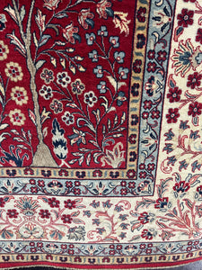 8x10 Traditional Rug Classic Styles |  Roy's Rugs