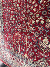 Load image into Gallery viewer, 8x10 Traditional Rug Classic Styles |  Roy&#39;s Rugs