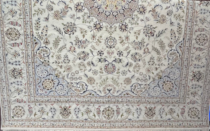 Shop 8x10 Traditional Rugs | Roy's Rugs