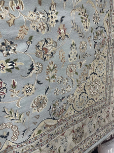 8x10 Traditional Rug – Shop Timeless Designs | Roys Rugs