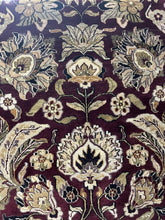 Load image into Gallery viewer, 8x10 Traditional Rug – Classic Style &amp; Quality | Roys Rugs