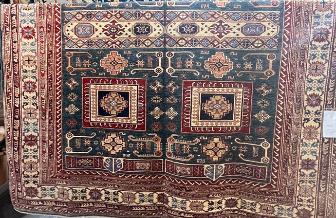 8x10 Traditional Rug – Timeless Elegance for Every Room | Roys Rugs