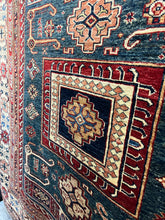 Load image into Gallery viewer, 8x10 Traditional Rug – Timeless Elegance for Every Room | Roys Rugs