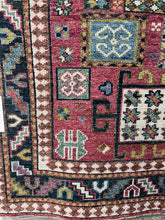 Load image into Gallery viewer, 8x10 Traditional Rugs – Classic Elegance | Roys Rugs