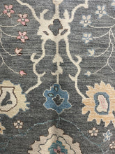 Load image into Gallery viewer, 8x10 Traditional Area Rugs – Timeless Designs | Roys Rugs