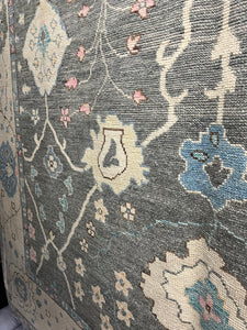 8x10 Traditional Area Rugs – Timeless Designs | Roys Rugs