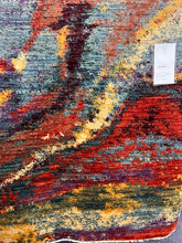 Load image into Gallery viewer, 8x10 Contemporary Rug | Modern Style for Homes – Roys Rugs