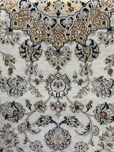 Load image into Gallery viewer, 6x9 Traditional Rug | Timeless Style for Home – Roys Rugs