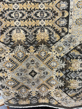 Load image into Gallery viewer, 6x9 Traditional Rug Classic Design for Home | Roys Rugs