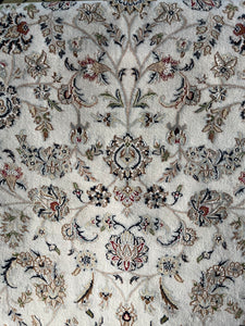 Explore 6x9 Traditional Rugs with Classic Designs | Roys Rugs