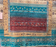 Load image into Gallery viewer, 6x9 Traditional Rugs for Sale | Roys Rugs Philadelphia