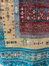 Load image into Gallery viewer, 6x9 Traditional Rugs for Sale | Roys Rugs Philadelphia