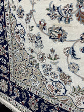 Load image into Gallery viewer, Top 5x7 Traditional Rug | Roys Rugs