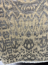 Load image into Gallery viewer, 6x9 Traditional Rugs – Classic Style at Roy&#39;s Rugs