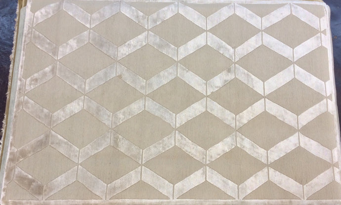 Contemporary 6 x 9 Silver Discount Rug #70837