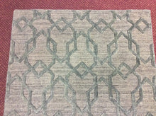 Load image into Gallery viewer, 4x6 Grey Contemporary Rug #74404 from India | Roys Rugs