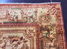 Load image into Gallery viewer, 9x12 Brown Ivory Traditional Rug #9859 | Roys Rugs