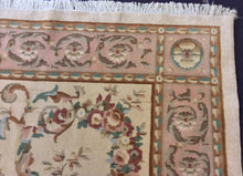 Load image into Gallery viewer, 9x12 Ivory Gold Traditional Rug #1839 | Roys Rugs