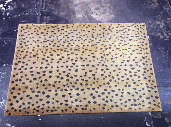 Contemporary 4 x 6 Gold Black Discount Rug #9989