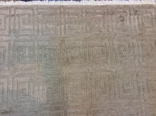 Load image into Gallery viewer, Contemporary 5 x 9 Brown Discount Rug #51118