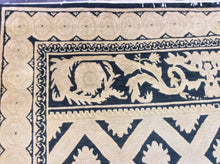 Load image into Gallery viewer, Contemporary 8 x 10 Black Discount Rug #50632