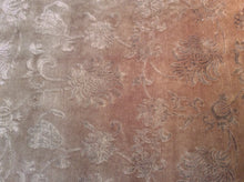Load image into Gallery viewer, Contemporary 8 x 10 Gold Discount Rug #70676