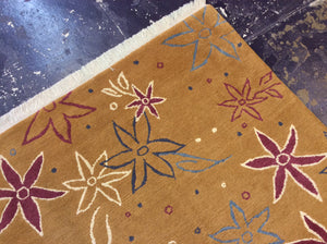 Contemporary 4 x 6 Gold Discount Rug #50877