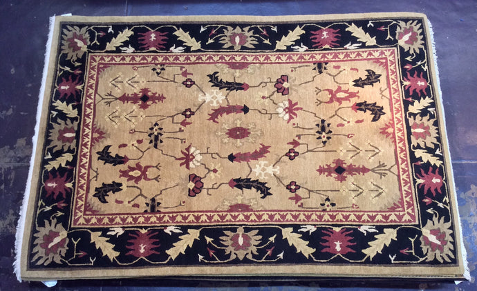 6x9 Gold Black Traditional Rug #12470 | Roys Rugs